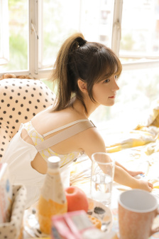 宝佩如